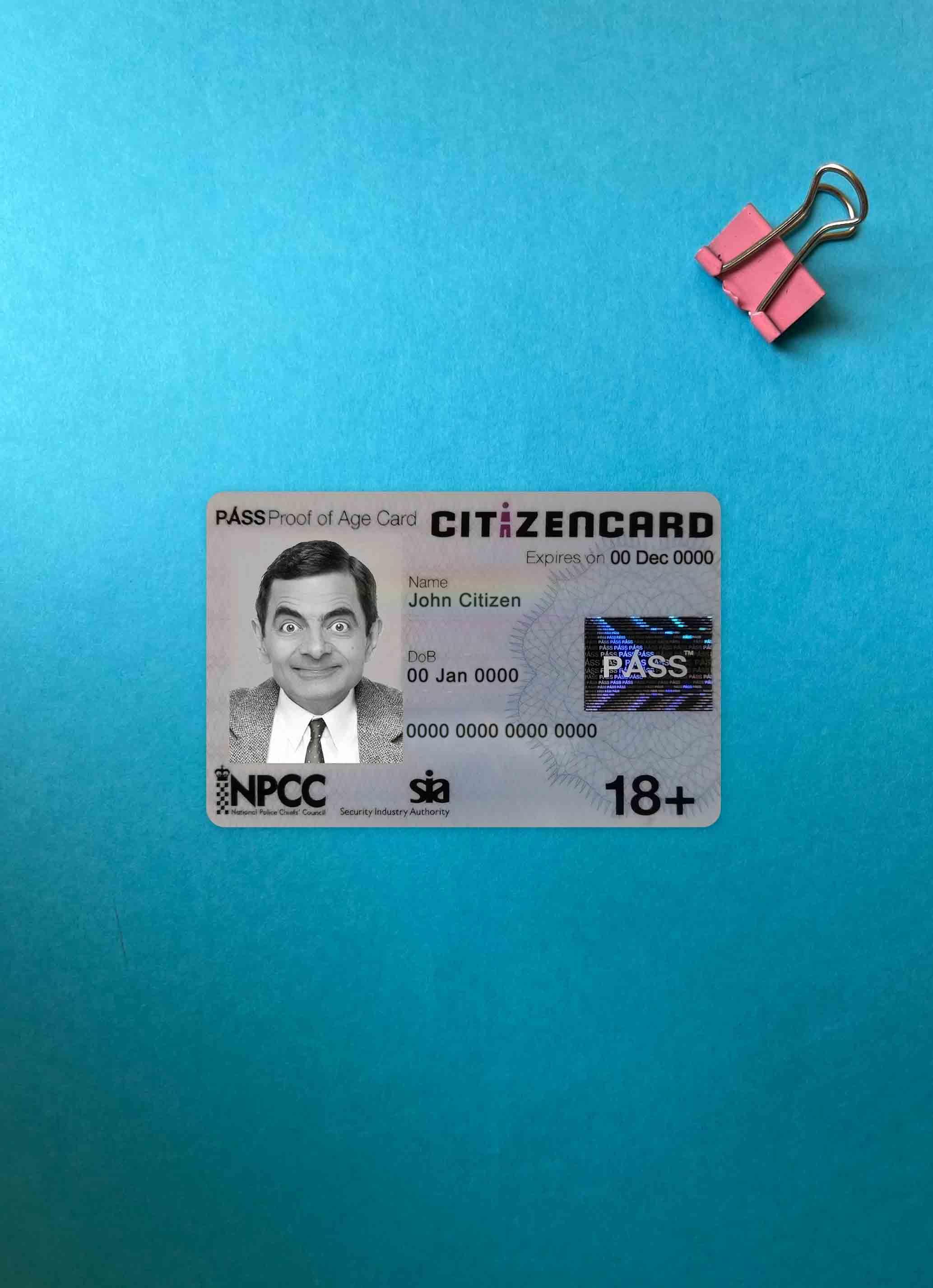 Vereinigtes Königreich Pass CitizenCard (proof of age Karte) Foto-Look Vorderseite Mockup