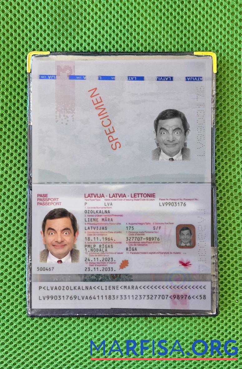 Lettland Reisepass 2023 Gegenwärtig Foto-Look Vorschau